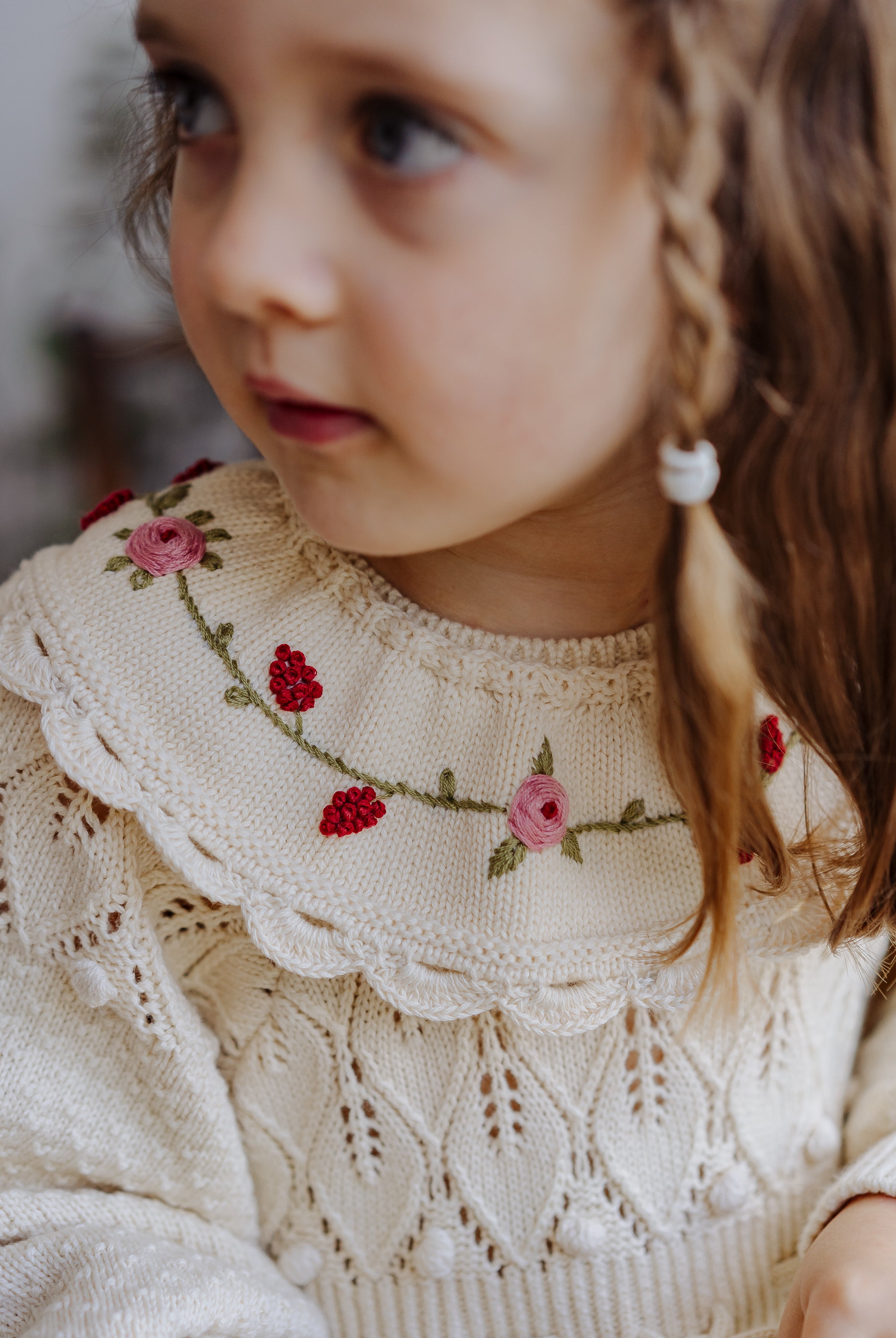 Jasmine Embroidered Knitted Collar, Ice Cream – view 2