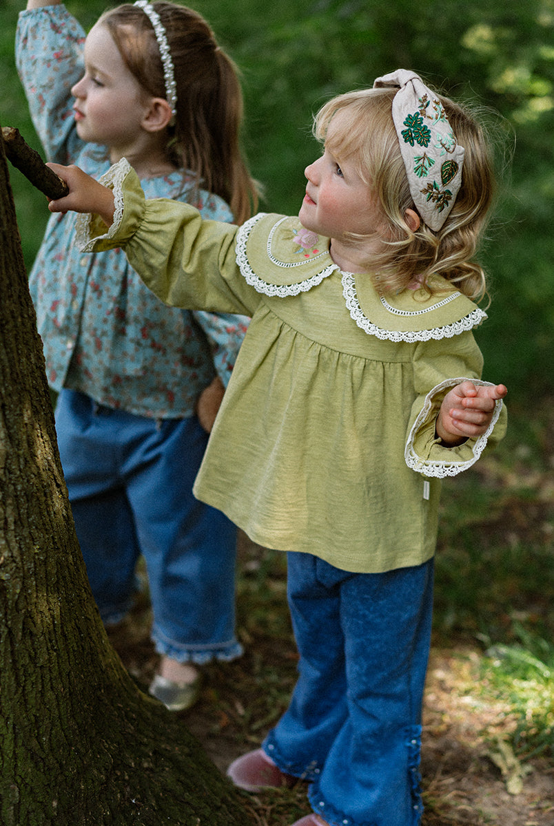 Quebec Embroidered Tee, Acacia Green – view 4