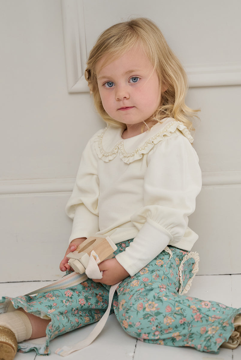 Vienna Pearl Top, Milkweed – view 3