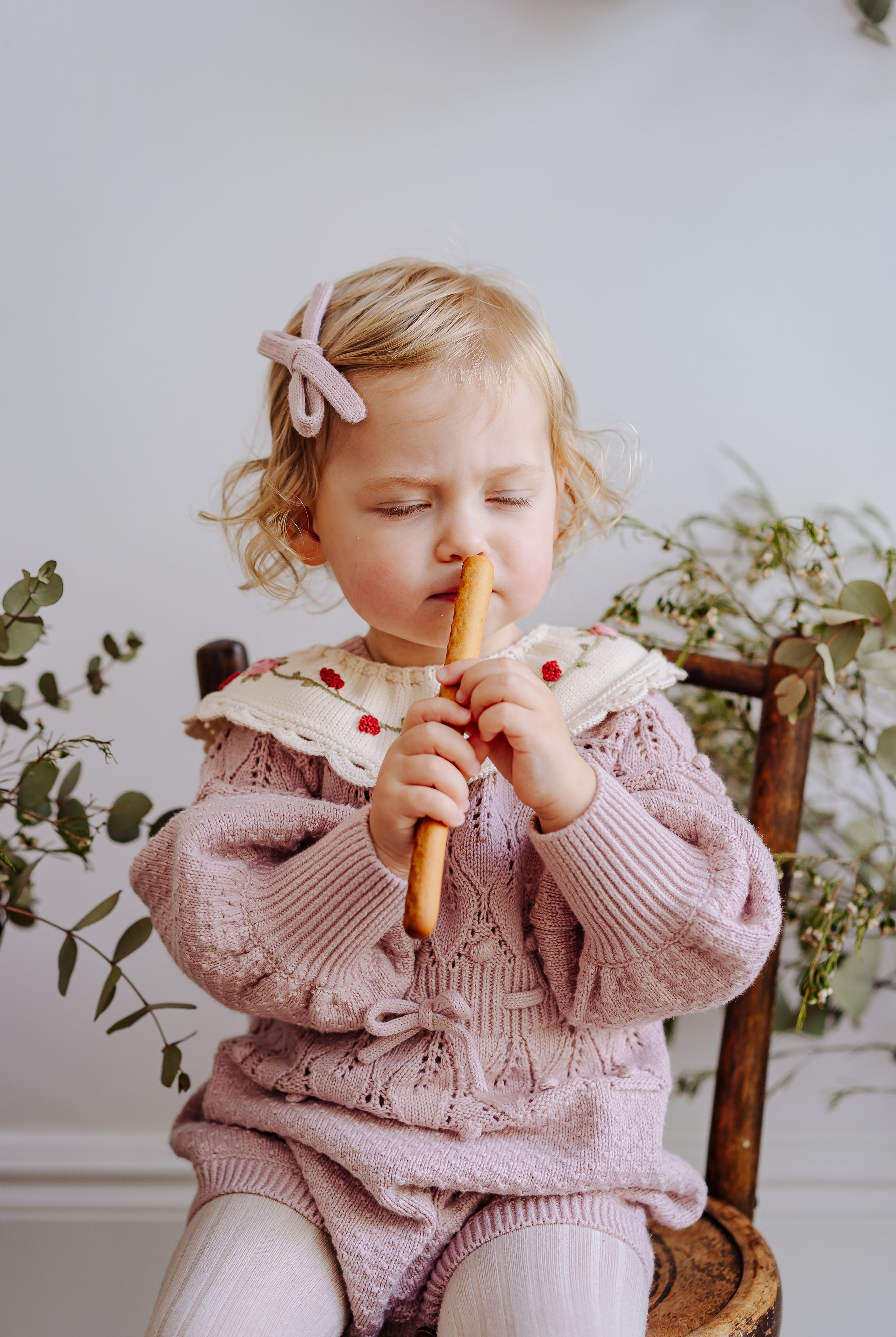 Jasmine Embroidered Knitted Collar, Ice Cream – view 7